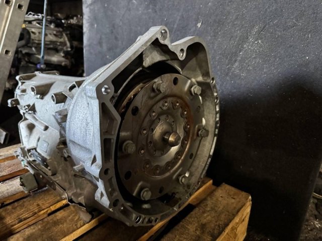 Безступнева трансмісія 24008638282 BMW