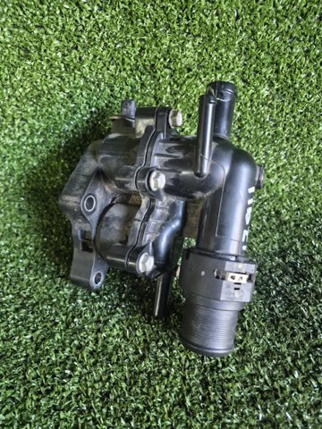 Корпус термостата 2560003HC5 HYUNDAI