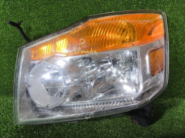 Основна фара в зборі ліва 26060ZQ00A NISSAN