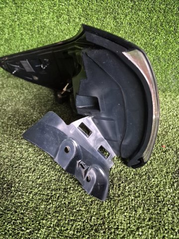 Стоп задній 265509UF0C NISSAN