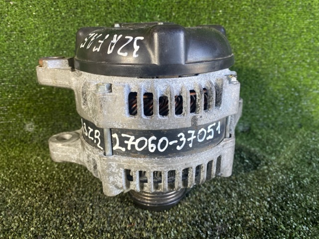 Авто генератор 2706037051 TOYOTA