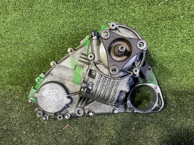 Міжосьовий диференціал 27107599889 BMW