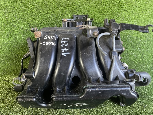 Колектор впускний 283102G030 HYUNDAI