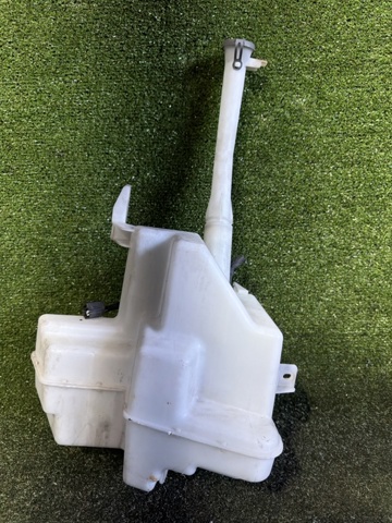 Бачок склоомивача 289101BA0A NISSAN