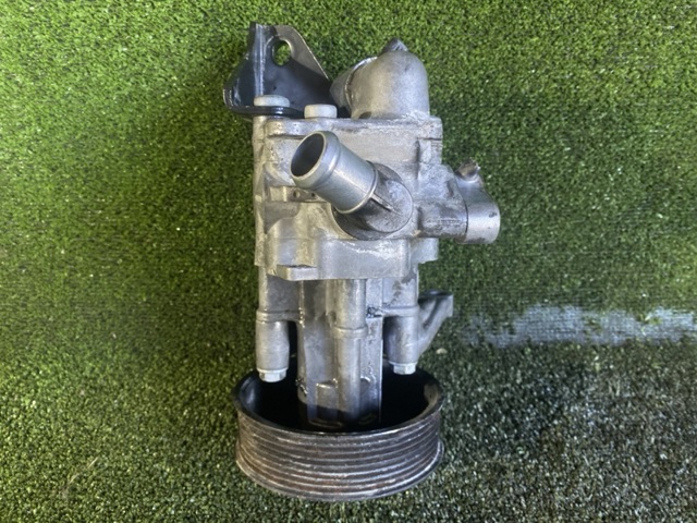 Насос кермового управління 32416794351 BMW