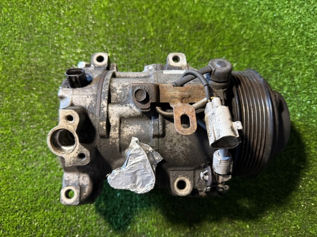 Компресор кліматичної установки 4472600441 TOYOTA