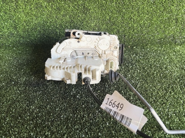 Замок задніх дверей, правих 4589922AD CHRYSLER