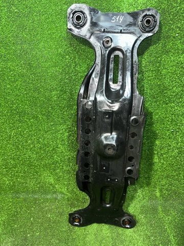 Балка задньої підвіски, підрамник Toyota Camry VII