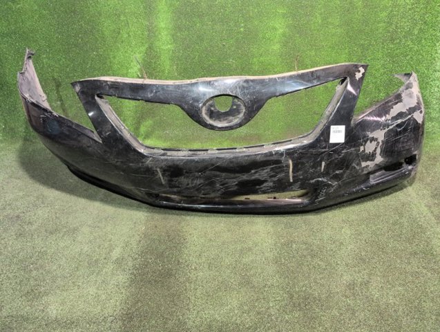 Буфер (бампер) передній 5211933943 TOYOTA