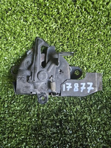 Запор капота (замок і привід замка капота) 5351008041 TOYOTA