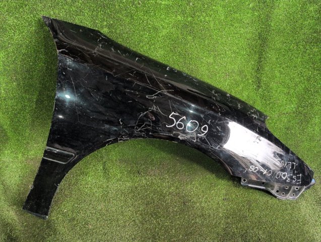 Переднє праве крило 5380133150 TOYOTA