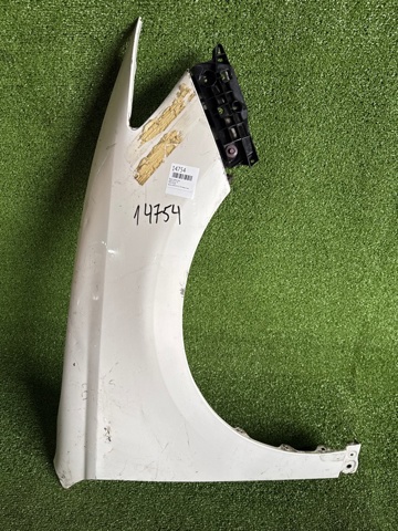Переднє праве крило 5381133230 TOYOTA