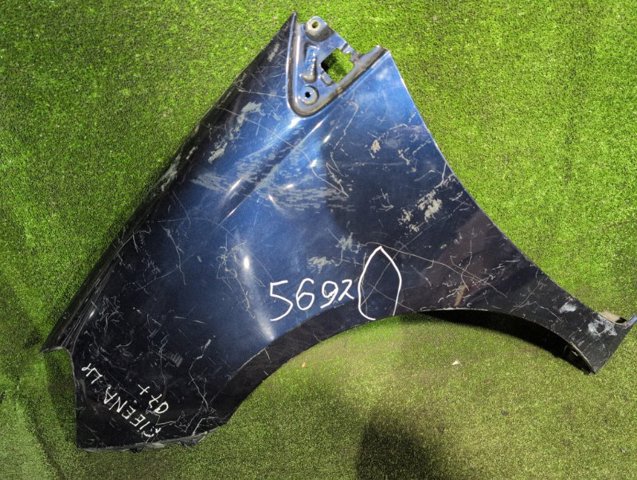 Ліве переднє крило 53812AE020 TOYOTA