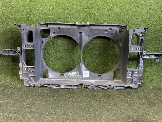 Панель передня 62501JK00B NISSAN