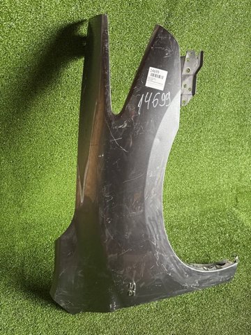Переднє праве крило 631003JA0B NISSAN