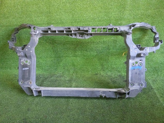 Оперення в зборі 641011U500 HYUNDAI