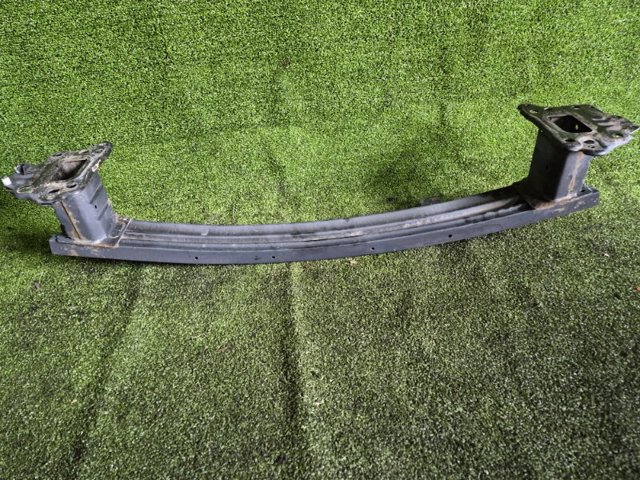 Балка бампера переднього 64900F3000 HYUNDAI