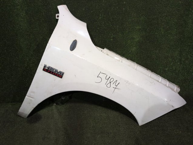Переднє праве крило 68054338AF CHRYSLER