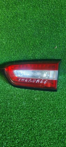 Ліхтар задній правий, внутрішній 68330344AA CHRYSLER