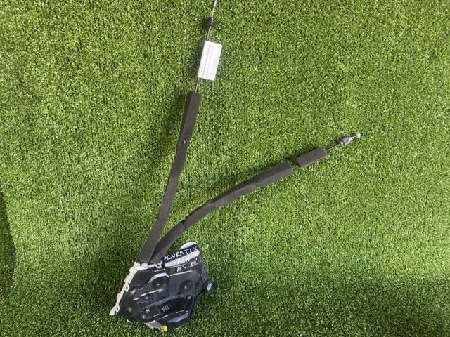 Замок дверей водія 72150T0AA02 HONDA