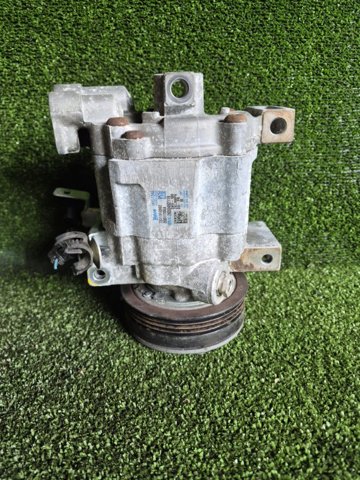 Компресор кондиціонера 73111FG002 SUBARU
