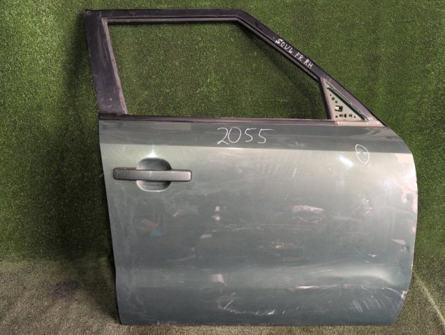 Пасажирські передні двері 76004B2010 HYUNDAI