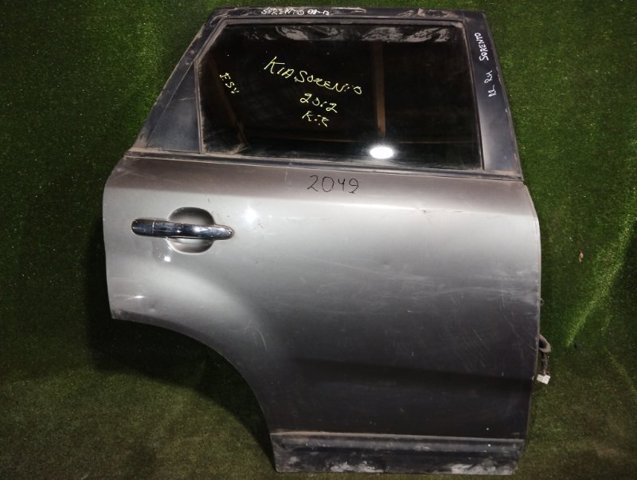 Двері пасажирські задні праві 770042P010 HYUNDAI