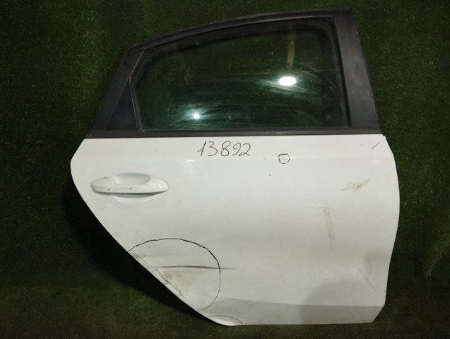 Двері задні в зборі 77004M7000 HYUNDAI