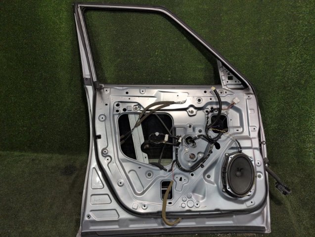 Двері задні в зборі 821007S630 NISSAN