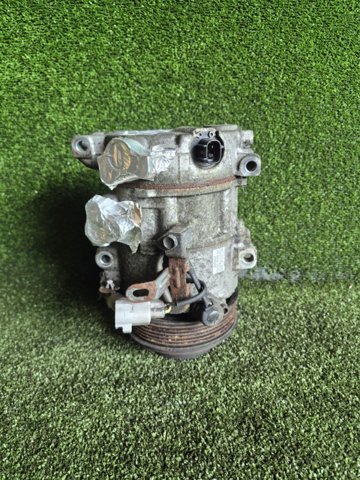 Компресор холодоагенту 8832007110 TOYOTA