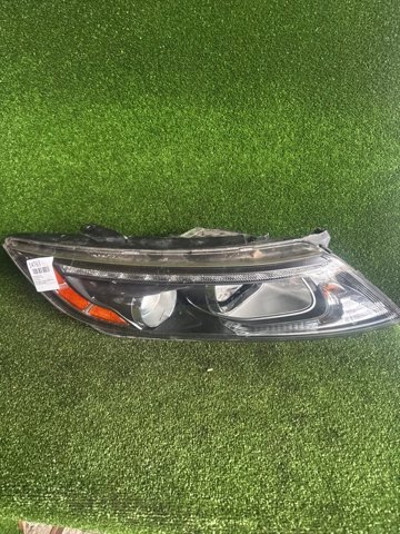 Фара передня права 921024U620 HYUNDAI