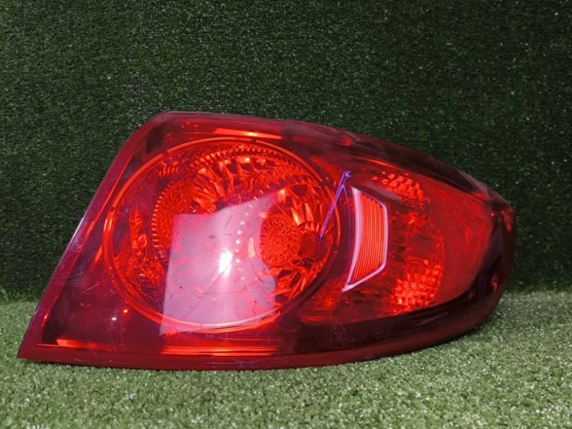 Фара задня права зовнішня 924020W050 HYUNDAI