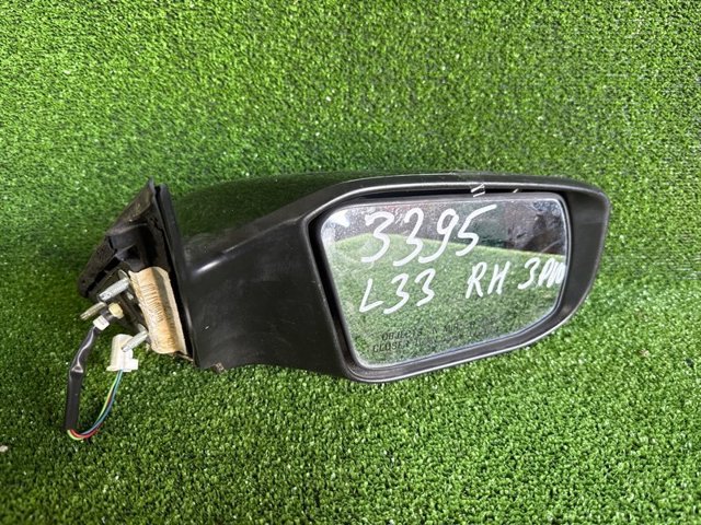 Праве дзеркало заднього виду 963013TH0A NISSAN