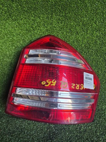 Задній правий стоп A1648204264 MERCEDES