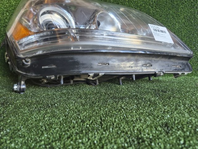 Права блок фара A1648204859 MERCEDES