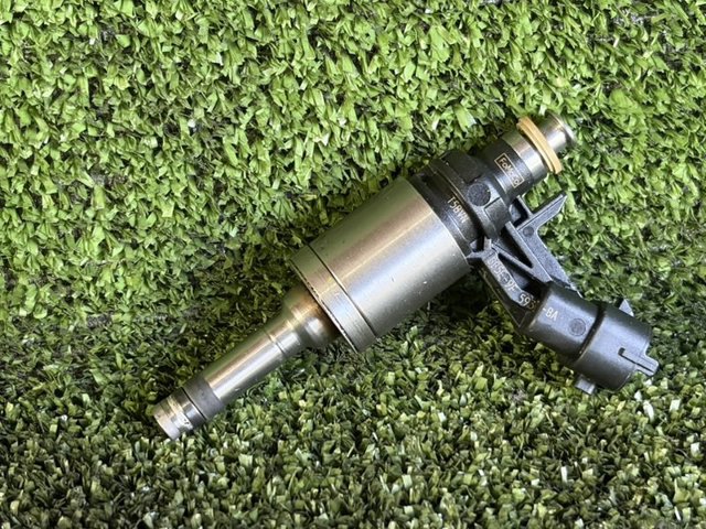 Форсунка паливна BB5E9F593BA FORD