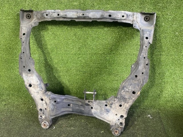 Передня балка EG213480XE MAZDA