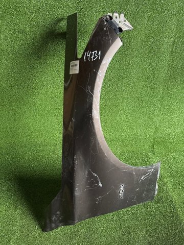 Переднє праве крило F31004HKMA NISSAN
