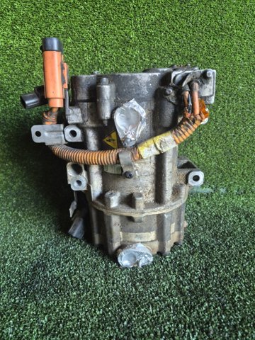 Компресор кондиціонера F502TFBBA06 HYUNDAI