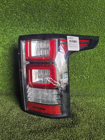 Задній правий стоп LR034238 LAND ROVER