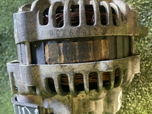 Генератор автомобільний MD350608 MITSUBISHI