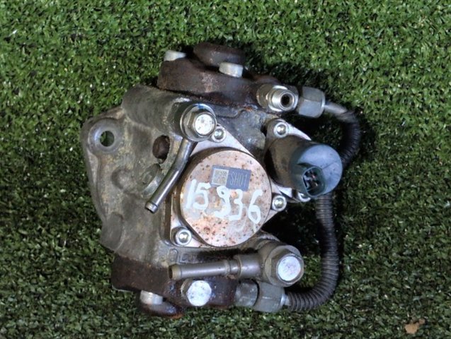 Насос паливний високого тиску SH0113800D MAZDA