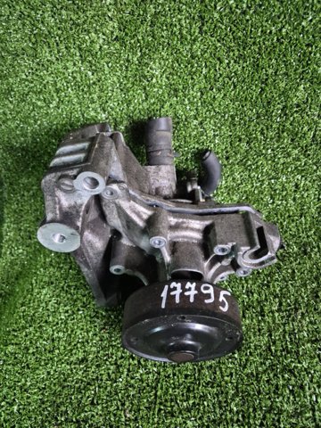 Насос охолоджуючої рідини SH0115010A MAZDA