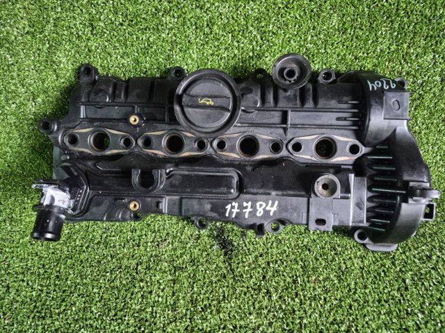 Кришка клапанна SH1010220 MAZDA