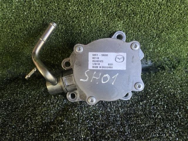 Насос вакуумний SH1518G00A MAZDA