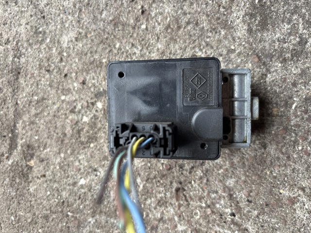 Механізм блокавання керма 8200604932 RENAULT