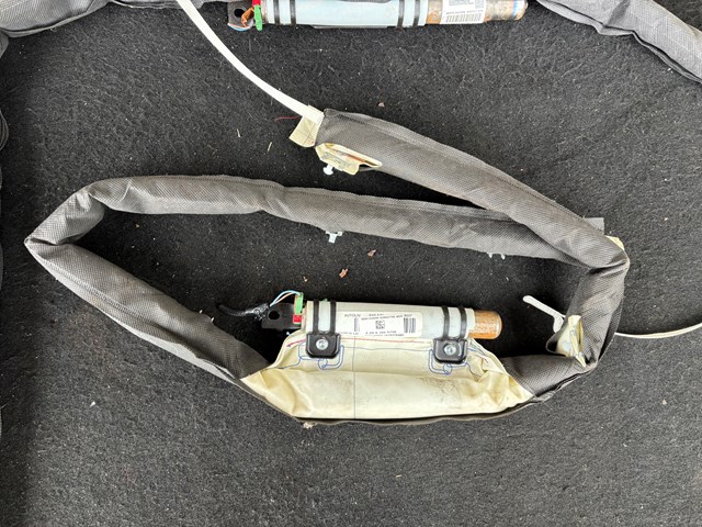 Подушка безпеки, збоку ейрбегів 985P15305R RENAULT