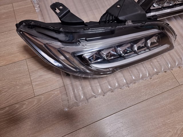 Фара комбінована, передня 33100TX4A51 HONDA