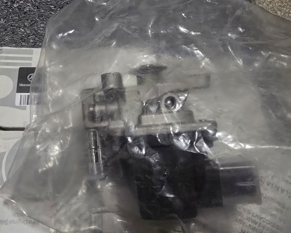 Форсунка вприскування AD BLUE A0001405439 MERCEDES