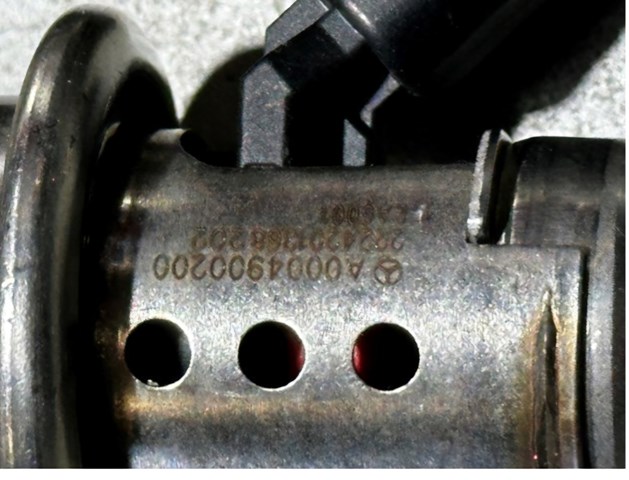 Форсунка вприскування AD BLUE A0004900200 MERCEDES